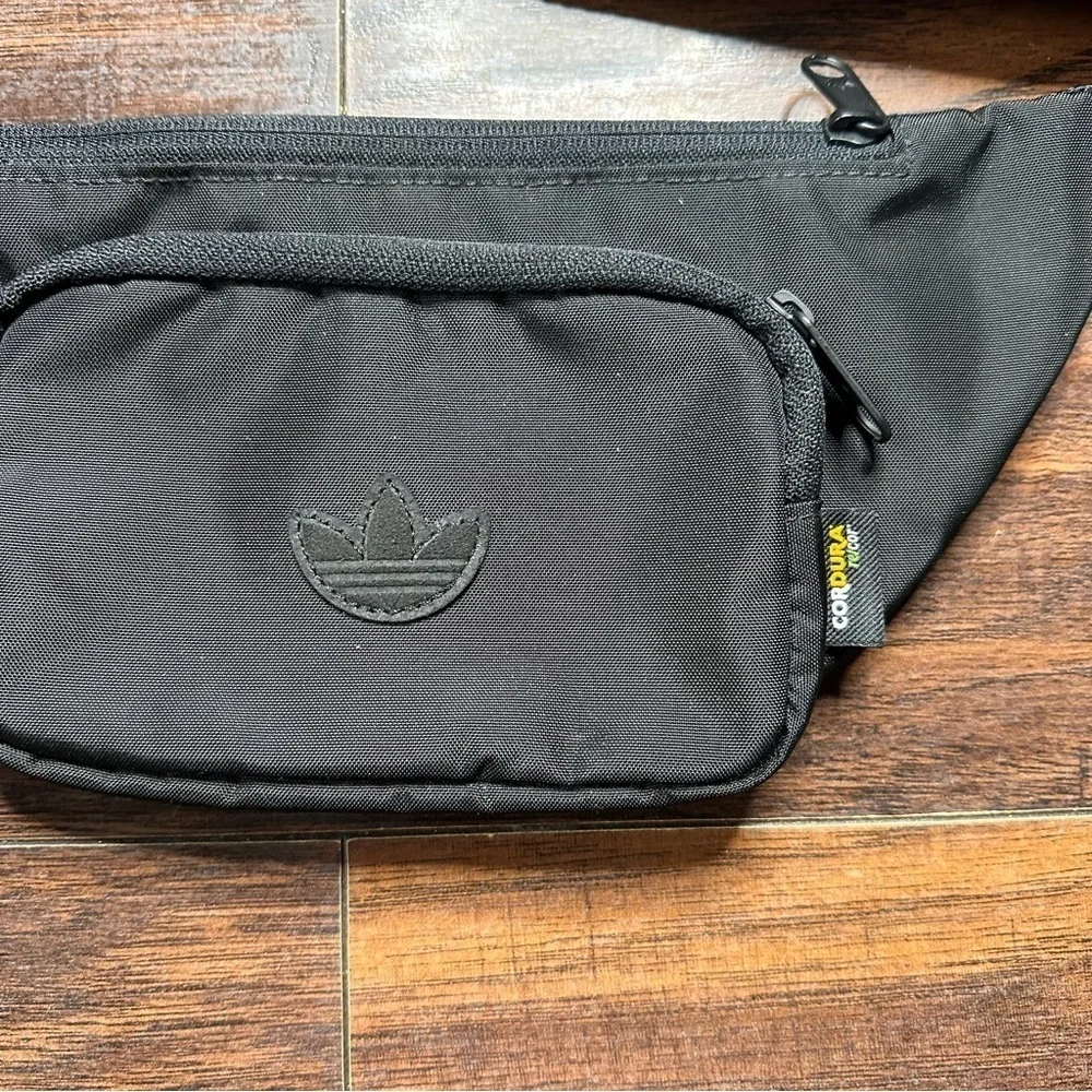 Adidas Originals Premium Essentials Waist Belt Bag